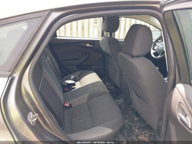 1FADP3K29EL211531 Ford FOCUS SE