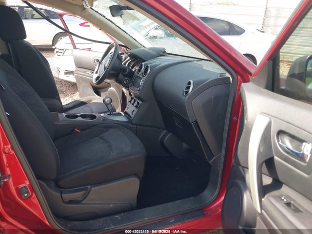 JN8AS5MT8EW620121 Nissan Rogue Select S