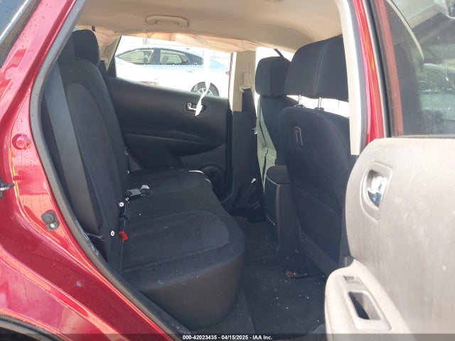 JN8AS5MT8EW620121 Nissan Rogue Select S