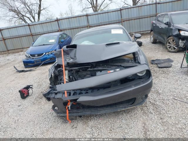 2C3CDZBT8GH113170 Dodge Challenger R/t Plus