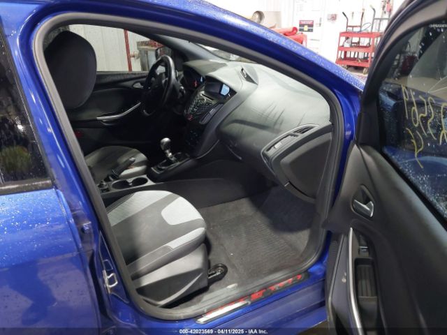 1FADP3L90EL387802 Ford FOCUS ST