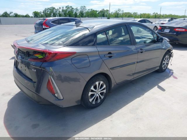 JTDKAMFP3M3193640 Toyota Prius Prime Xle