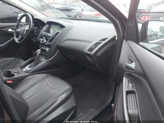 1FADP3N26EL369997 Ford Focus Titanium
