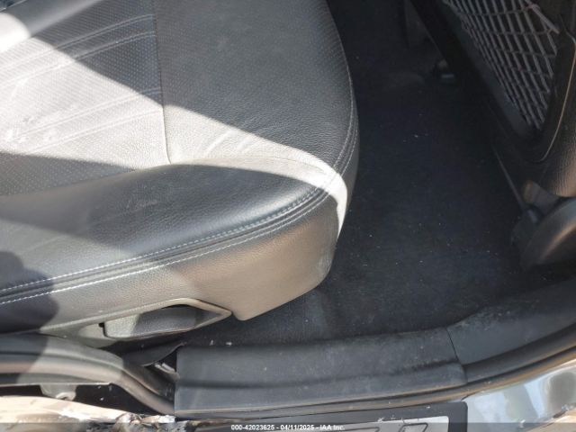5XYKWDA79EG448183 KIA Sorento Sx V6