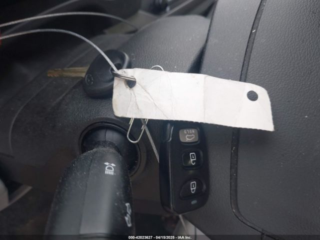 5NPD84LF8HH007410 Hyundai ELANTRA SE