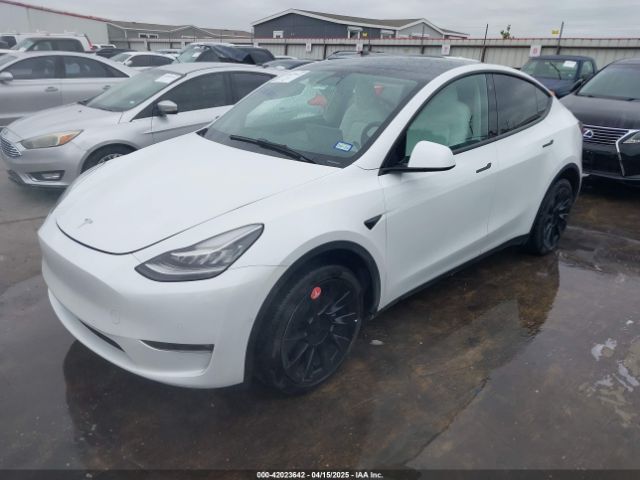 2022 TESLA MODEL Y 7SAYGDEE2NF420882 Photo 1