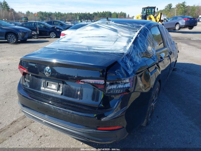 2024 VOLKSWAGEN JETTA 3VWBM7BU2RM045311 Photo 3