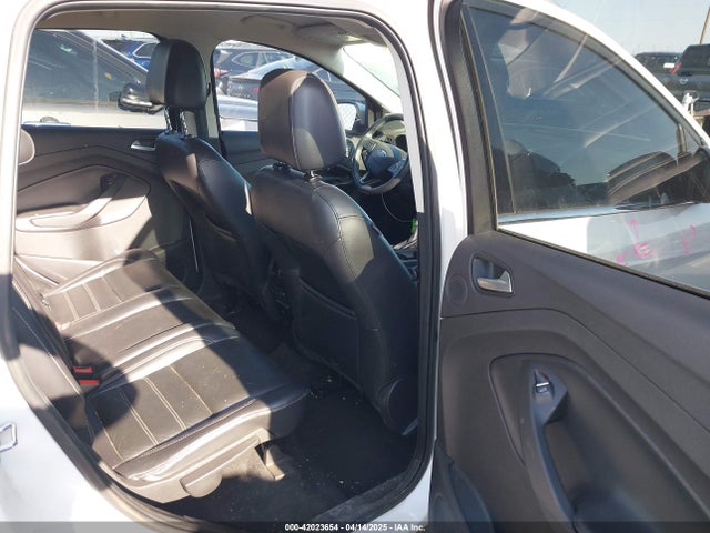 1FMCU9JDXHUA26368 Ford gtdi sigma w/premium fuel