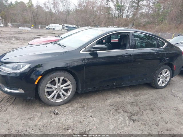 1C3CCCAB3FN744813 Chrysler 200 Limited