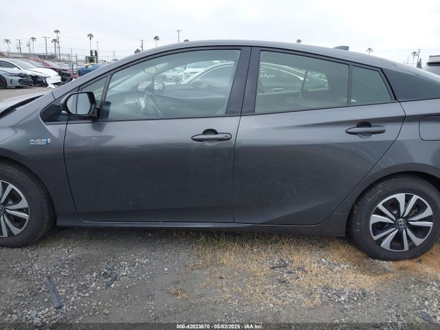 Toyota Prius Prime Premium 2017 JTDKARFP7H3054775 Image 15