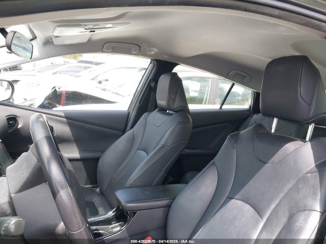 Toyota Prius Prime Premium 2017 JTDKARFP7H3054775 Image 19