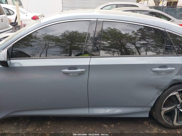 1HGCV2F38NA015621 Honda Accord Sport 2.0t