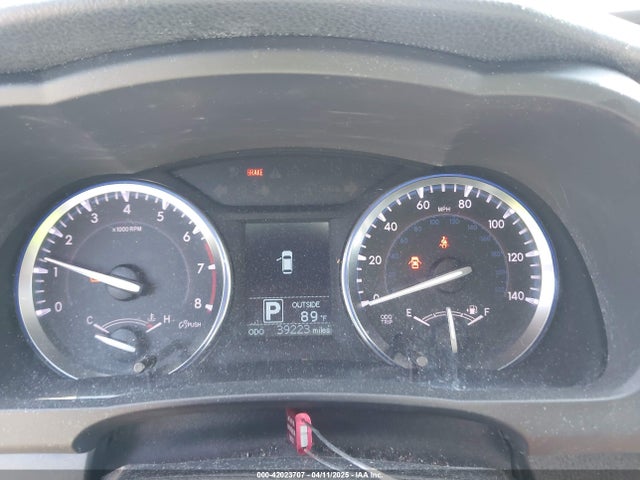 5TDZKRFH0ES025553 Toyota Highlander Le Plus V6