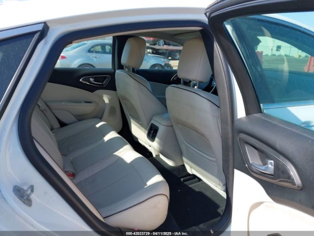 1C3CCCEG7FN530381 Chrysler 200 C