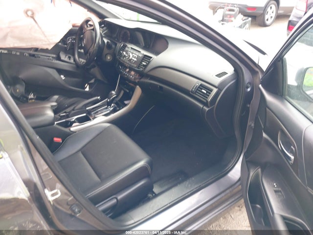 1HGCR2F57HA121858 Honda Accord Sport