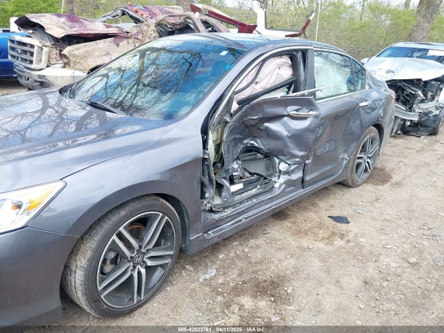 1HGCR2F57HA121858 Honda Accord Sport