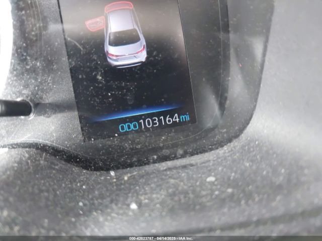 JTDEPRAE2LJ077273 Toyota COROLLA LE