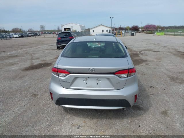 JTDEPRAE2LJ077273 Toyota COROLLA LE