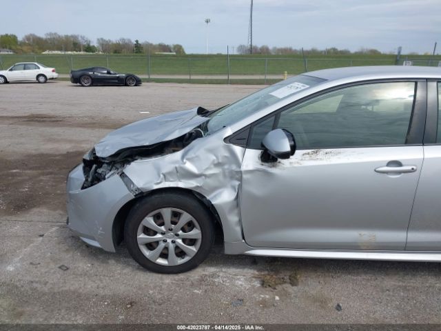 JTDEPRAE2LJ077273 Toyota COROLLA LE