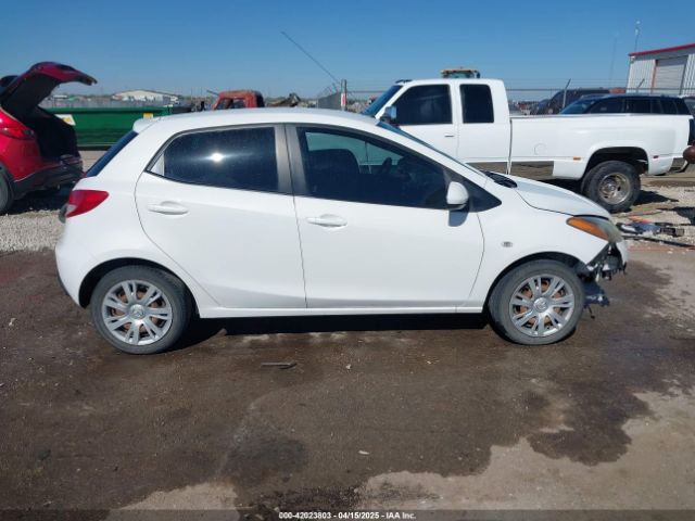 JM1DE1KY0E0175562 Mazda Mazda2 Sport