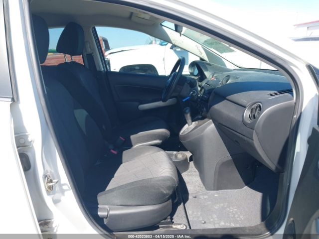 JM1DE1KY0E0175562 Mazda Mazda2 Sport