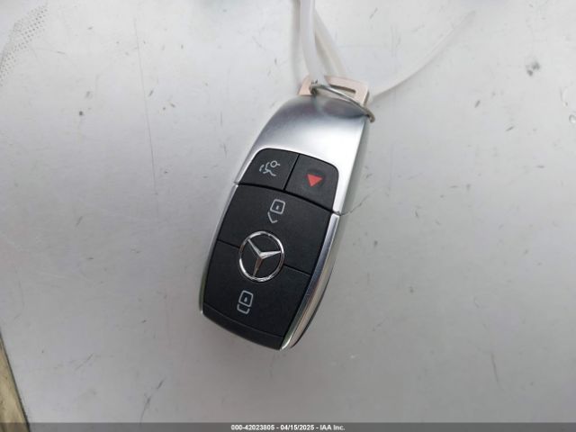 W1N4N4GB2MJ215938 Mercedes-Benz GLA 250
