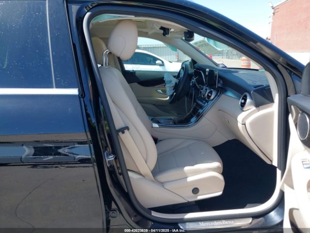 2022 MERCEDES-BENZ GLC 300 W1N0G8DB2NV361027 Photo 4