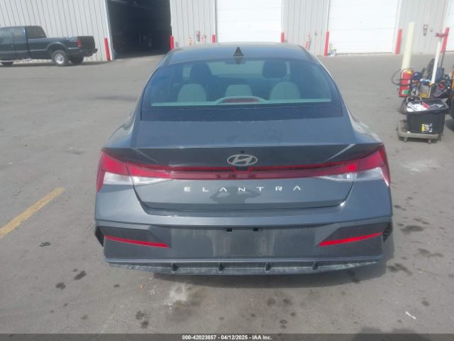 KMHLL4DG4RU723919 Hyundai ELANTRA SE