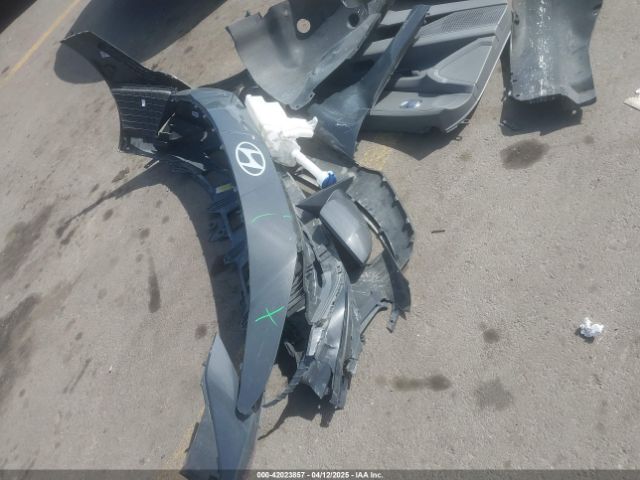 KMHLL4DG4RU723919 Hyundai ELANTRA SE