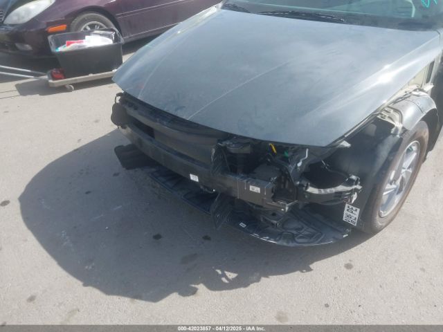 KMHLL4DG4RU723919 Hyundai ELANTRA SE
