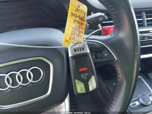 2019 AUDI Q7 WA1LAAF72KD046925 Photo 10