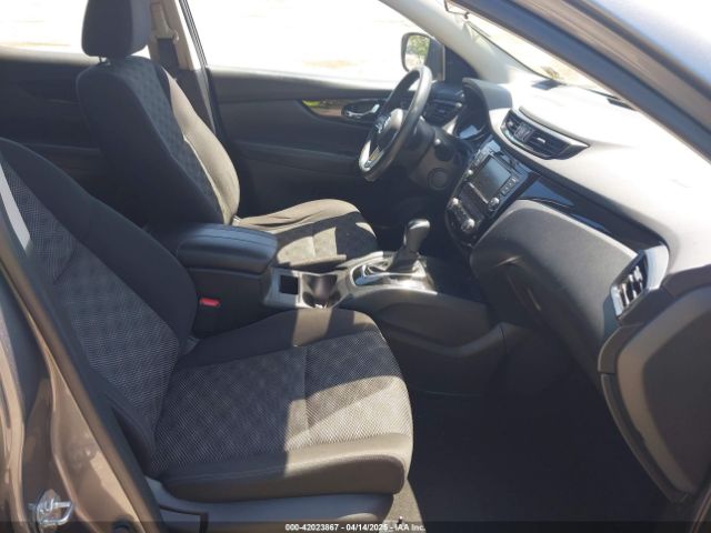 JN1BJ1CRXKW621514 Nissan Rogue Sport Sv