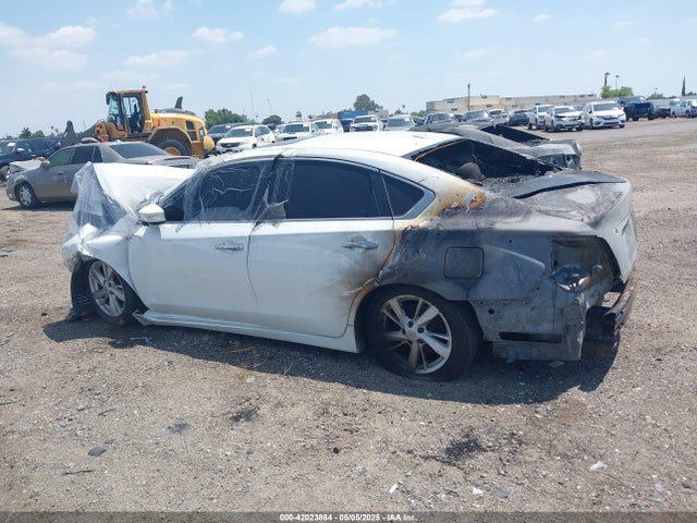 1N4AL3APXFC250562 Nissan 2015