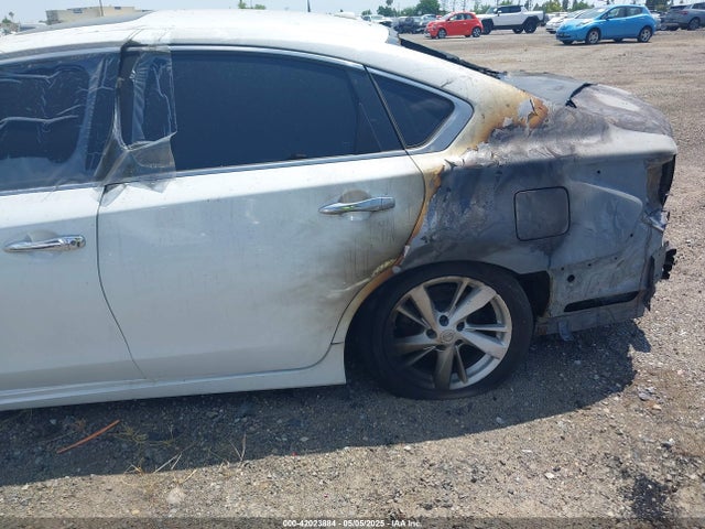 1N4AL3APXFC250562 Nissan 2015