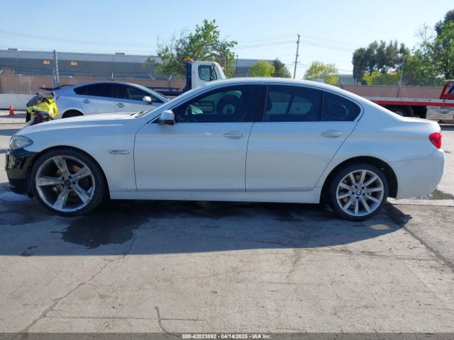 WBA5A5C59FD524043 BMW 528I