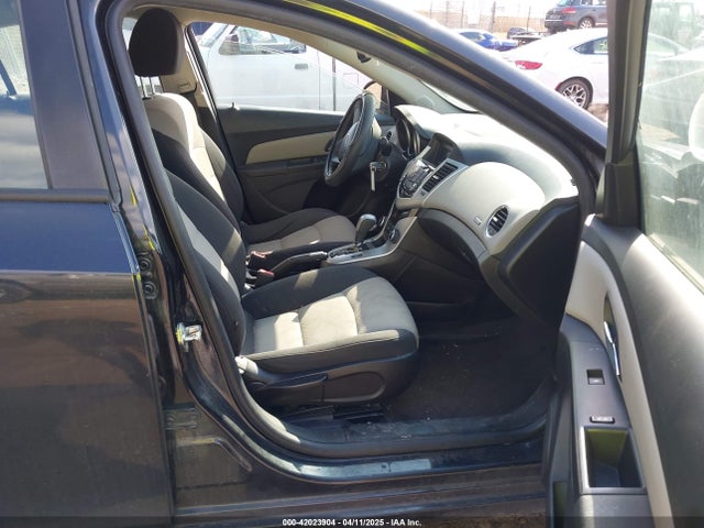 1G1PC5SH8G7188380 Chevrolet Cruze Limited Ls Auto