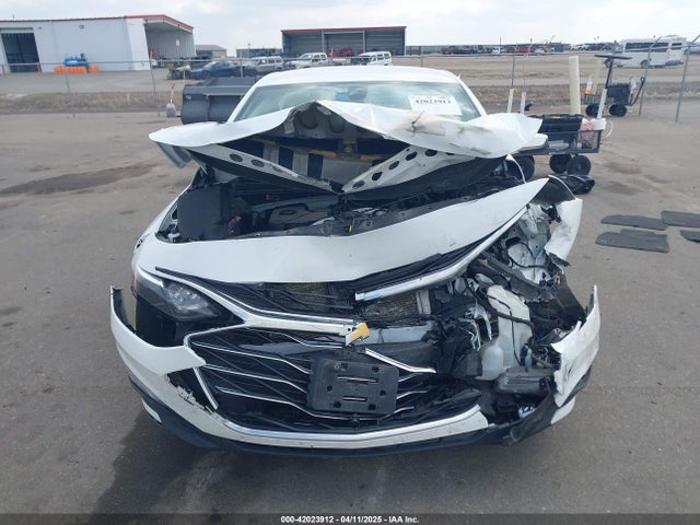 1G1ZD5ST4NF161416 Chevrolet Malibu Fwd Lt