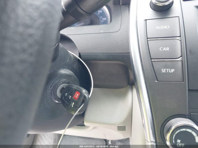 4T1BF1FK1HU429489 Toyota CAMRY LE
