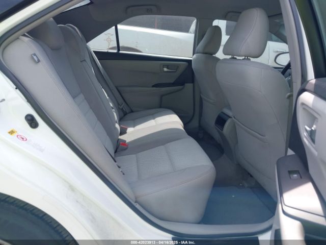 4T1BF1FK1HU429489 Toyota CAMRY LE