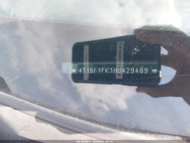 4T1BF1FK1HU429489 Toyota CAMRY LE
