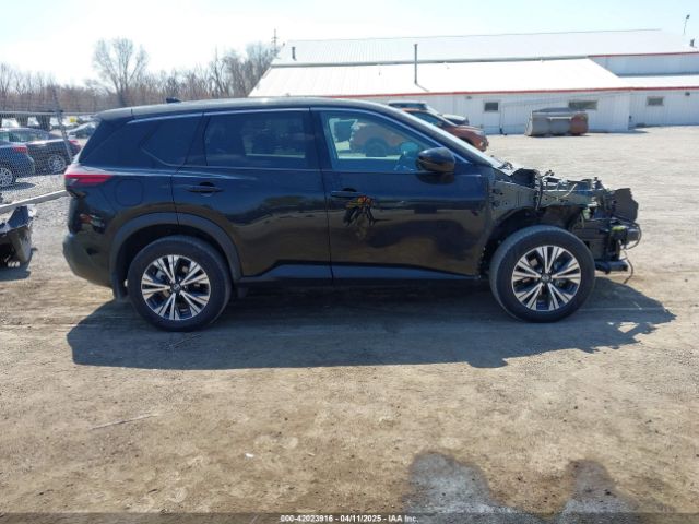 5N1AT3BB2MC722842 Nissan Rogue Sv Intelligent Awd
