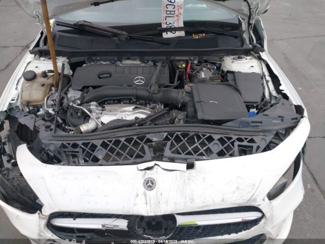 WDD3G4EB7KW022688 Mercedes-Benz A 220