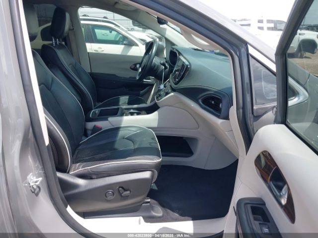 2022 CHRYSLER PACIFICA HYBRID 2C4RC1S71NR144992 Photo 4