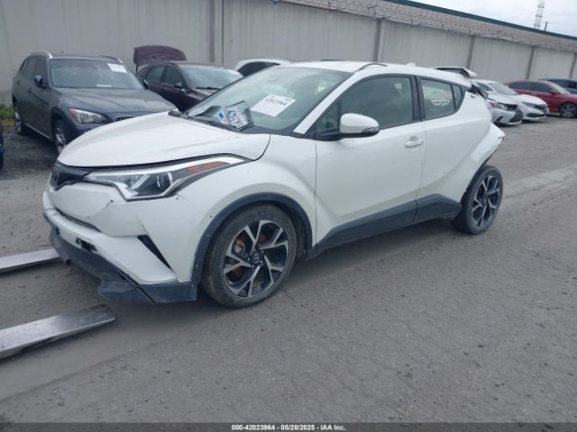 JTNKHMBX3K1029701 Toyota C-HR XLE