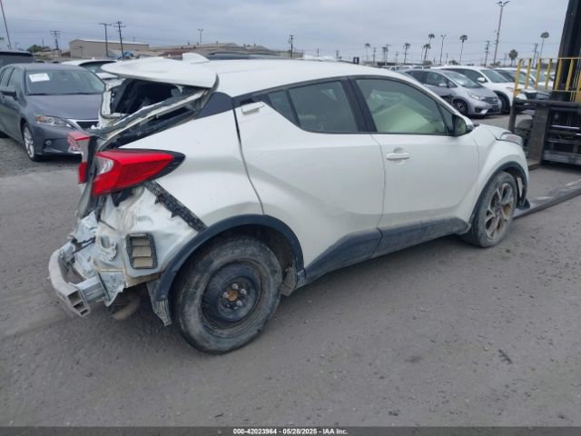JTNKHMBX3K1029701 Toyota C-HR XLE