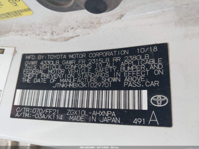 JTNKHMBX3K1029701 Toyota C-HR XLE