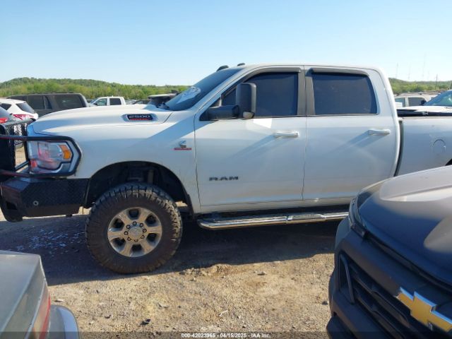 3C6UR5DL7LG160263 RAM 2500 Big Horn  4x4 6'4 Box