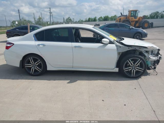 1HGCR2F61HA082838 Honda Accord Sport