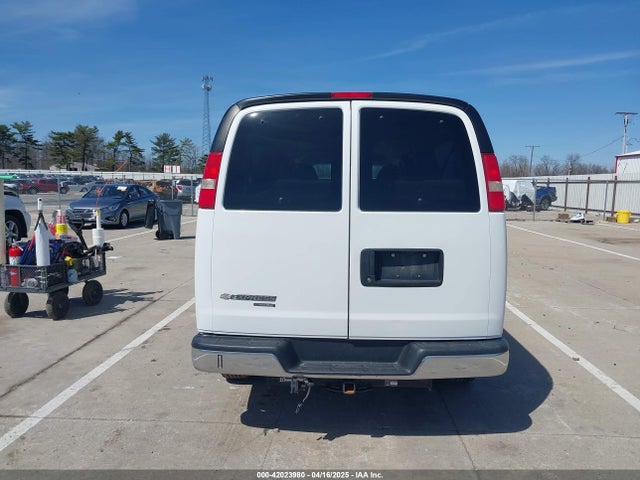 1GAZG1FGXF1186123 Chevrolet Express 3500 Lt