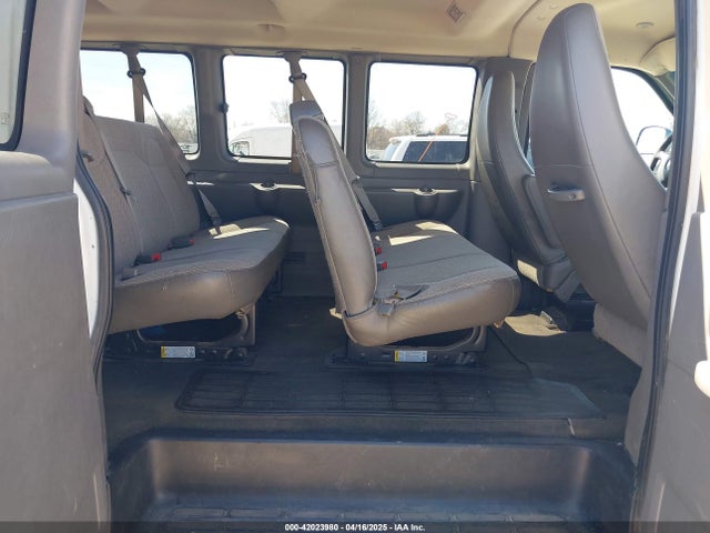 1GAZG1FGXF1186123 Chevrolet Express 3500 Lt